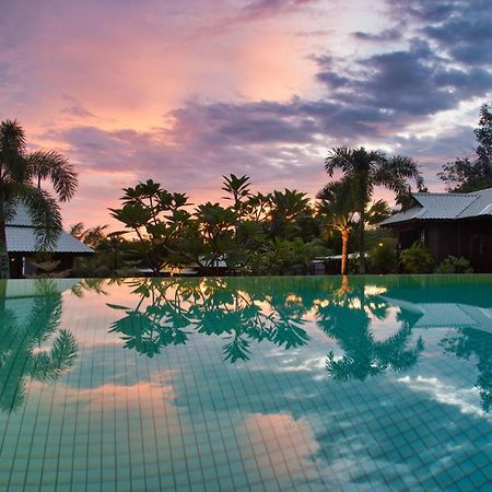 Villa Kelapa Langkawi Kuah Exterior photo
